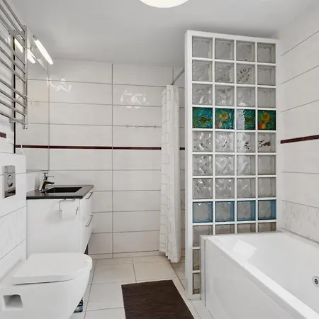 Edo - 575m From The Sea By Interhome بيت للعطل