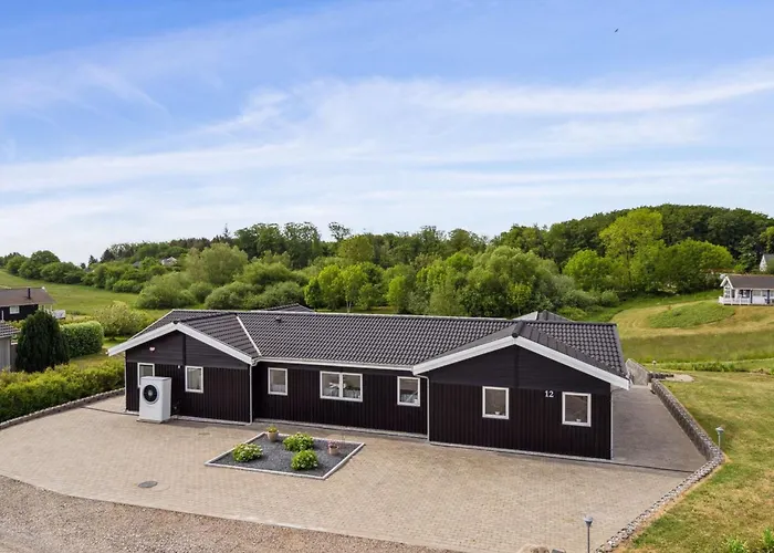 Edo - 575m From The Sea By Interhome * Spodsbjerg