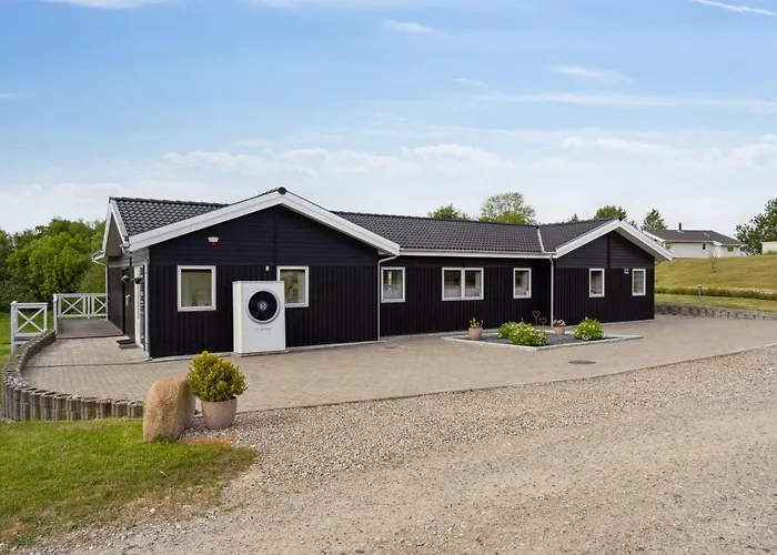 Edo - 575m From The Sea By Interhome Holiday home